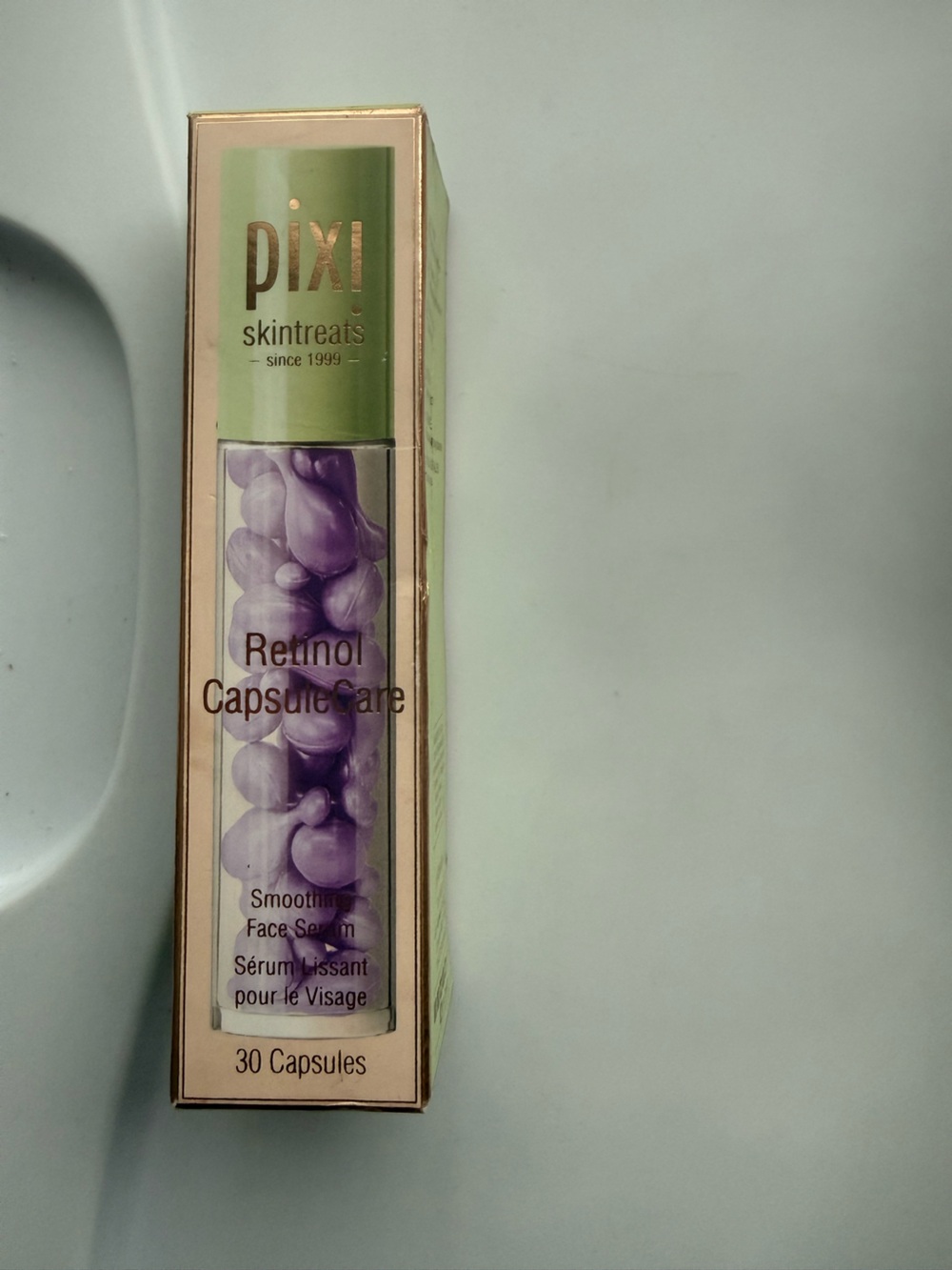 Pixi Skintreats Retinol Capsule Care Smooth Serum